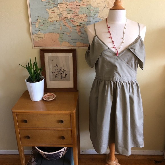 Madewell Dresses & Skirts - Madewell Khaki Cold-Shoulder Dress